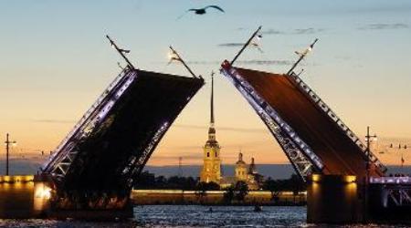 Осенняя выставка "Загородом" открывается в Санкт-Петербурге